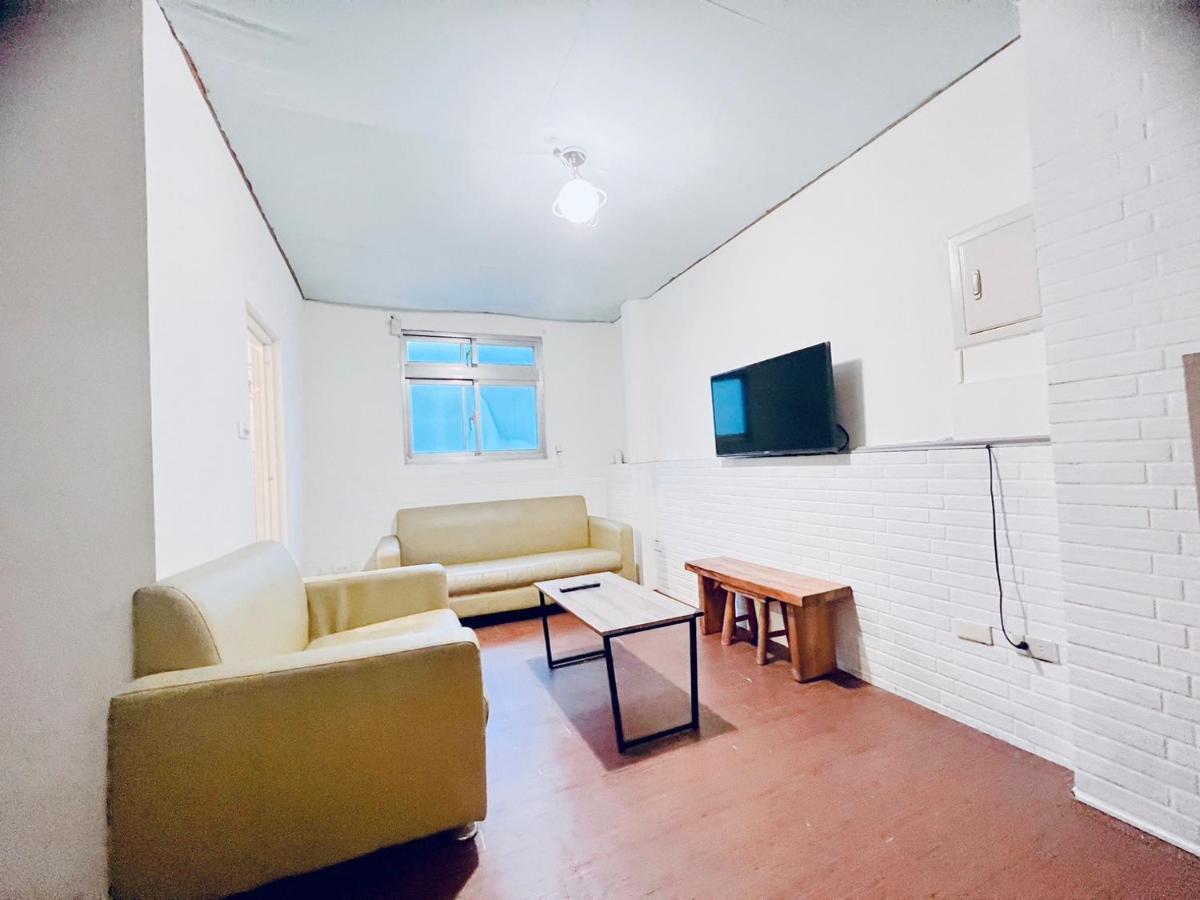沁杋民宿 Chin Fan B&B 花蓮市 エクステリア 写真